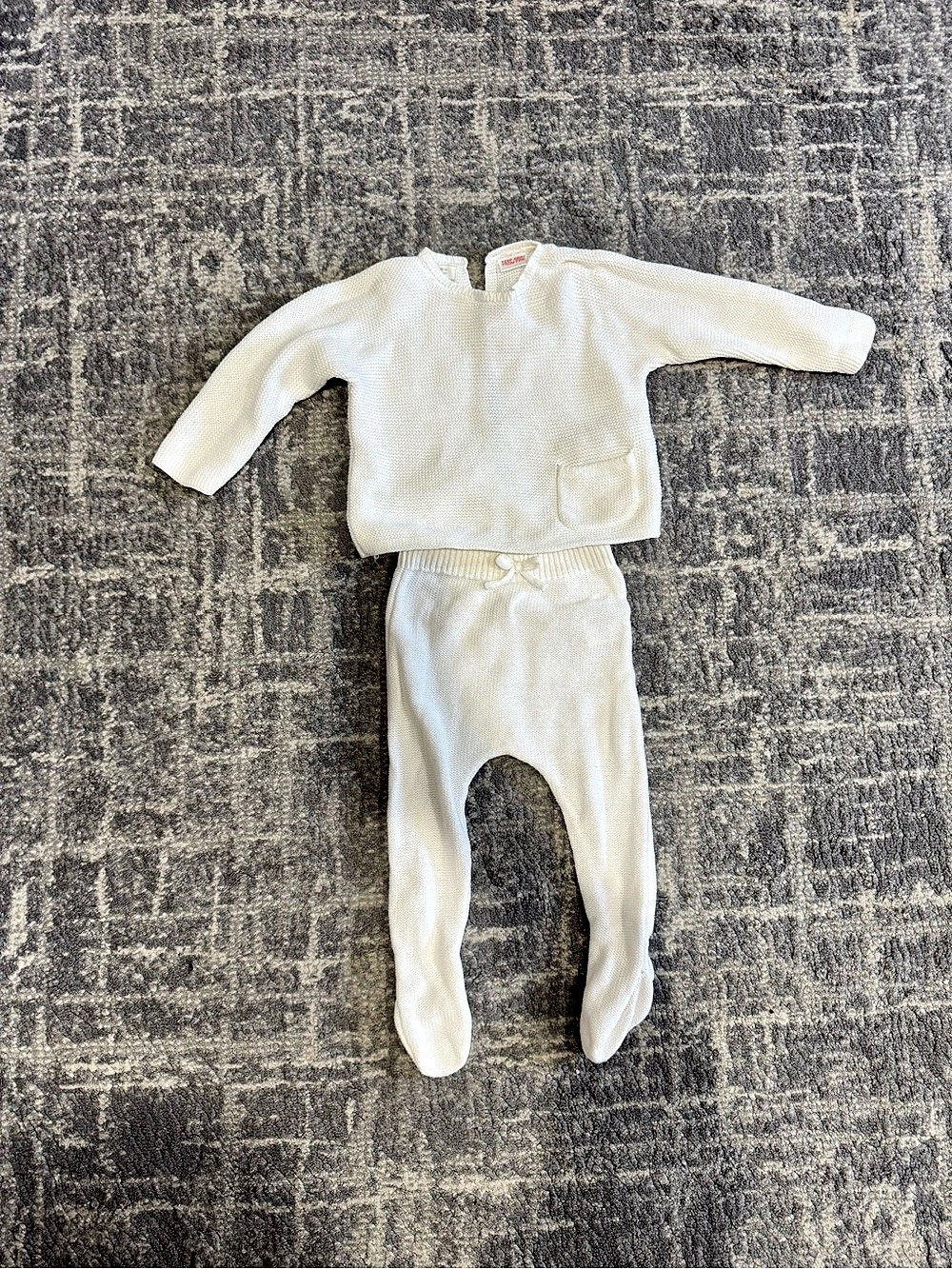 Baby Knit Footie Set in White Like New